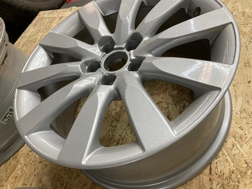 Alloy wheel in stock, photo 13
