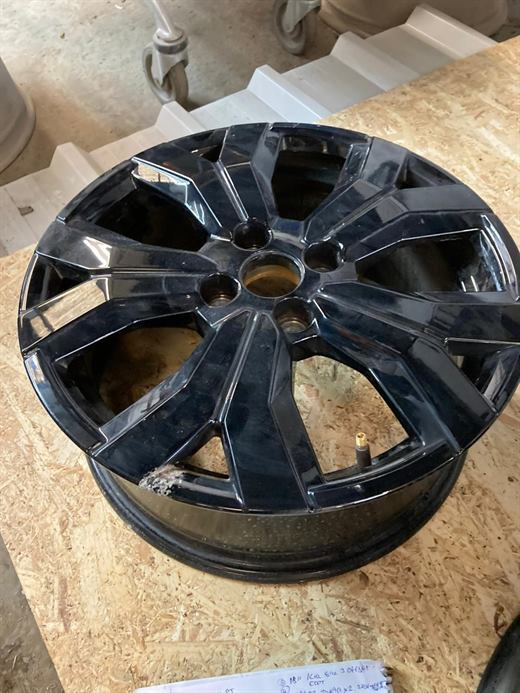 Alloy wheel in stock, photo 15
