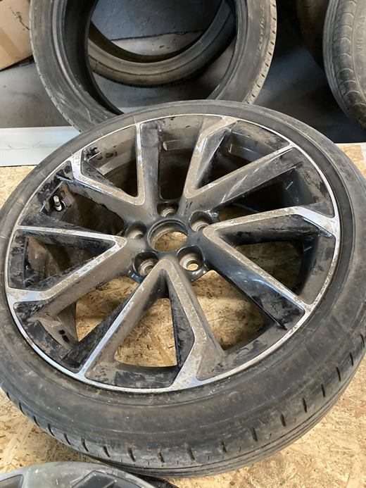 Alloy wheel in stock, photo 17